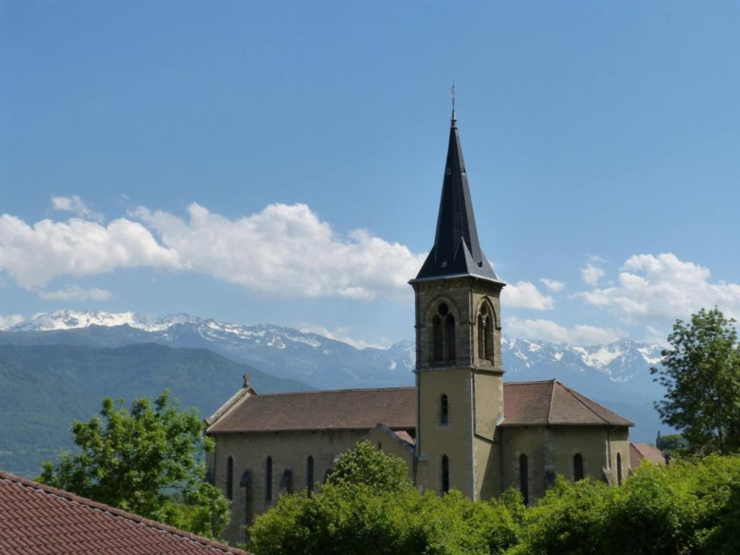 Gite Fabuleux, Jardin, Terrasse, Parking Saint-Vincent-de-Mercuze Exterior foto